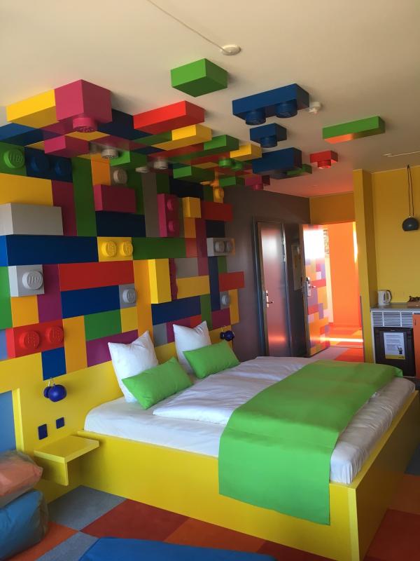 Büro Eingangsbereich Objekteinrichtung Hengelhaupt GmbH